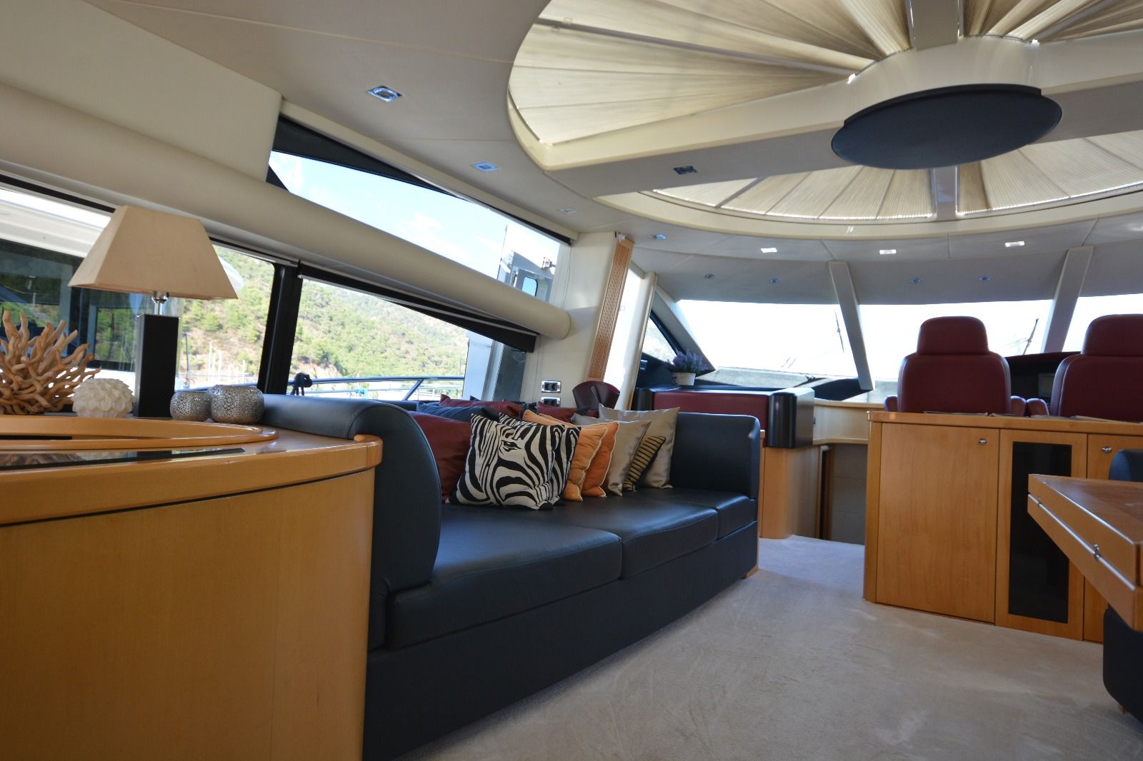 Yacht Rental in Istanbul 3 motor yacht 47